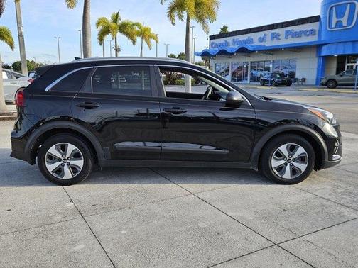 2020 Kia Niro LX