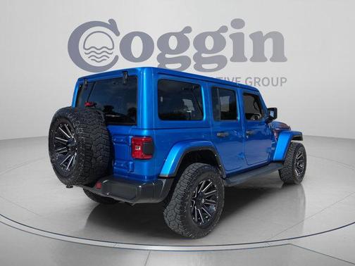 Hydro Blue Pearlcoat 2022 Jeep Wrangler Unlimited Sahara