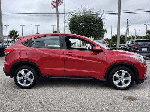 2016 Honda HR-V LX