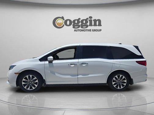 Lunar Silver Metallic 2022 Honda Odyssey EX-L