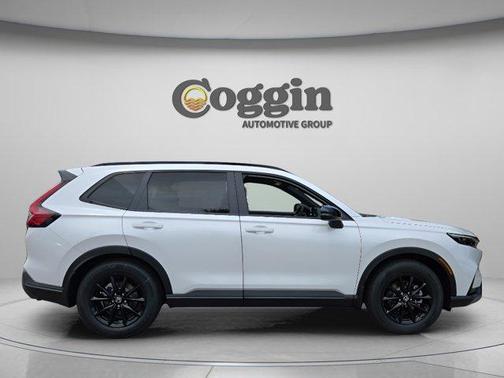 Platinum White Pearl 2026 Honda CR-V Hybrid Sport