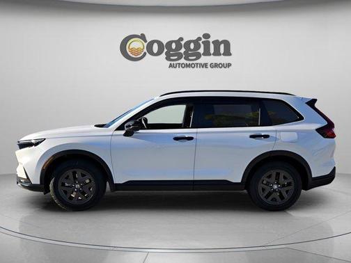 Platinum White Pearl 2026 Honda CR-V Hybrid TrailSport