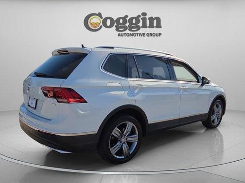 2018 Volkswagen Tiguan 2.0T SEL Premium