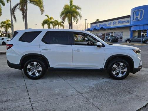 2023 Honda Pilot EX-L 8-Passenger
