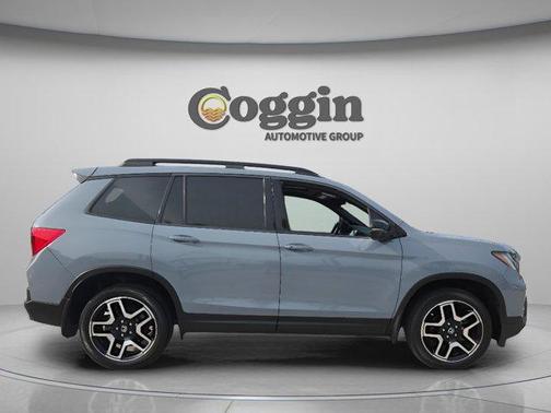Sonic Gray Pearl 2023 Honda Passport Elite