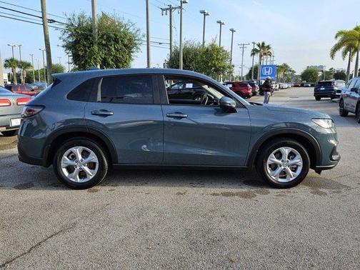 2024 Honda HR-V LX