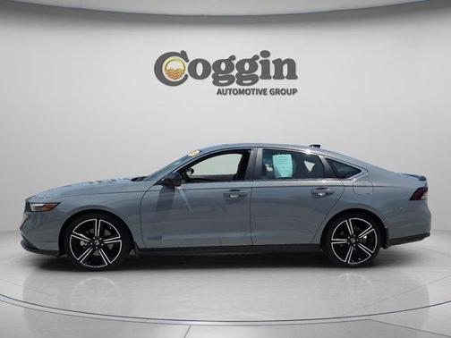 Urban Gray Pearl 2023 Honda Accord Hybrid Sport