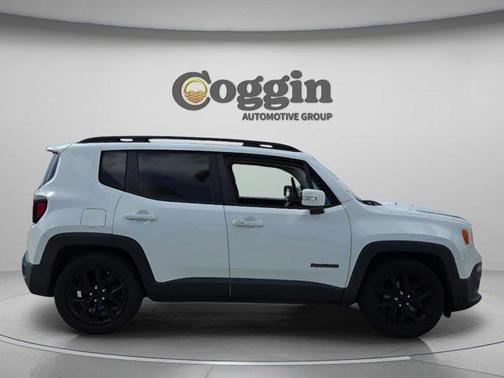 2017 Jeep Renegade Altitude