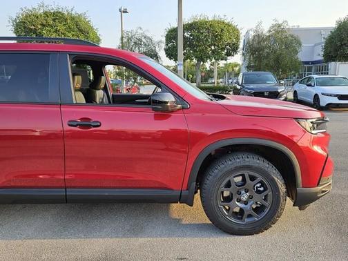 2025 Honda Pilot TrailSport