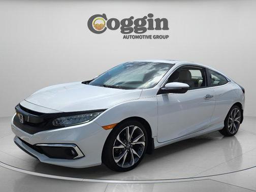 Lunar Silver Metallic 2019 Honda Civic Touring