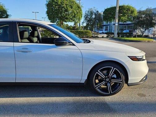 2025 Honda Accord Hybrid Sport
