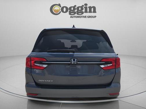 Modern Steel Metallic 2024 Honda Odyssey EX-L