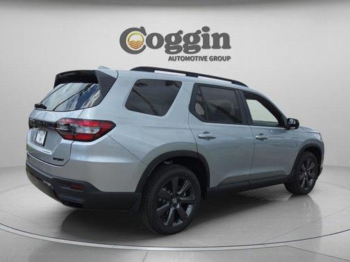 Solar Silver Metallic 2026 Honda Pilot Sport