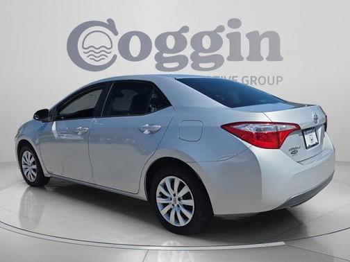 Classic Silver Metallic 2016 Toyota Corolla LE