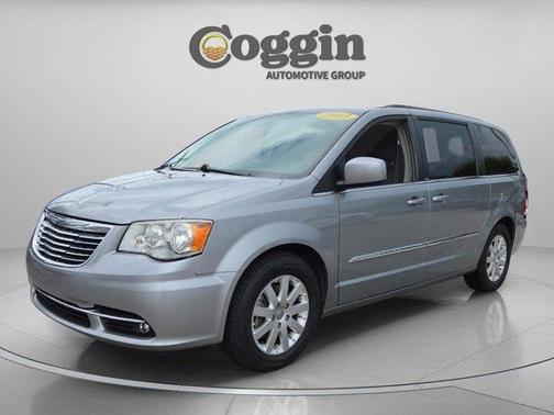 Billet Silver Metallic 2013 Chrysler Town & Country Touring