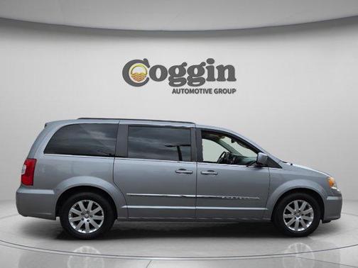 Billet Silver Metallic 2013 Chrysler Town & Country Touring