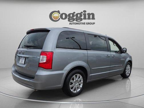 Billet Silver Metallic 2013 Chrysler Town & Country Touring