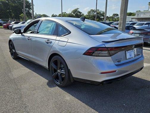 2025 Honda Accord Hybrid Sport-L