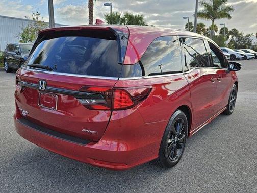 2024 Honda Odyssey Sport