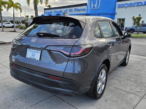 2023 Honda HR-V LX