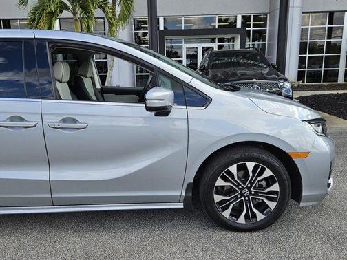 2025 Honda Odyssey Elite