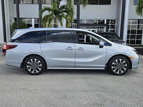 2025 Honda Odyssey Elite