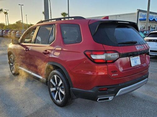 2025 Honda Pilot Touring