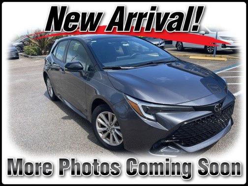 2025 Toyota Corolla Hatchback SE