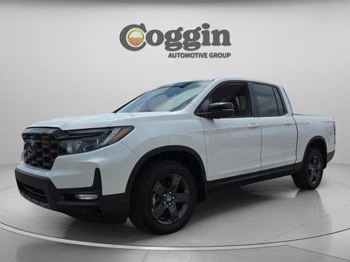 Solar Silver Metallic 2026 Honda Ridgeline TrailSport