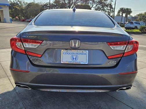 2019 Honda Accord Touring 2.0T
