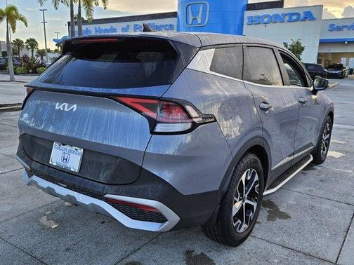 2023 Kia Sportage EX