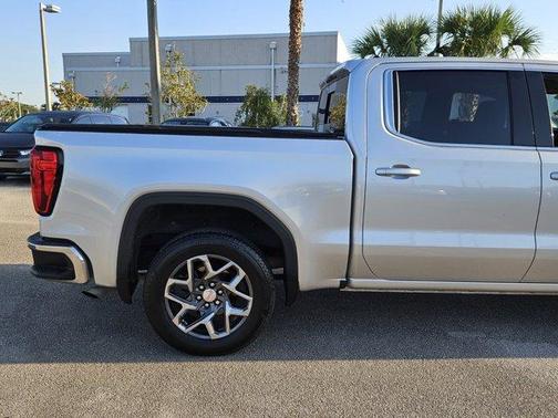 2022 GMC Sierra 1500 SLE