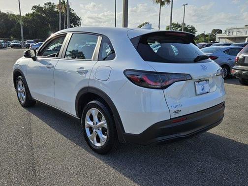 2023 Honda HR-V LX