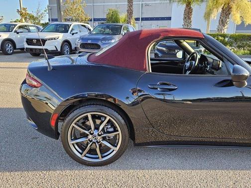 2018 Mazda MX-5 Miata Grand Touring