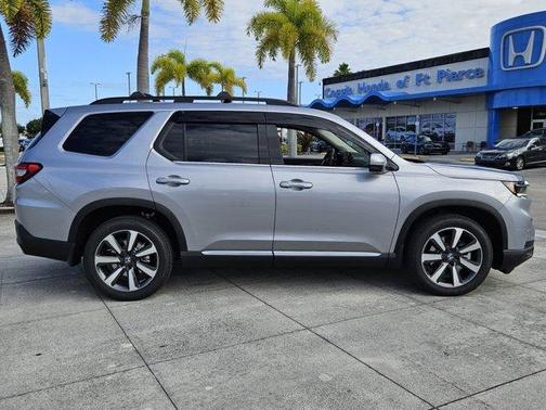 2025 Honda Pilot Elite