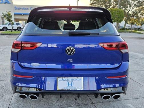 2024 Volkswagen Golf R 2.0T