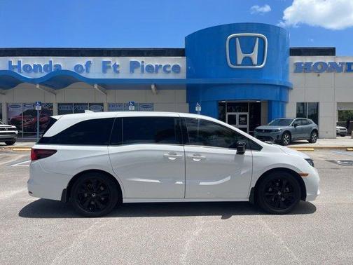 2023 Honda Odyssey Sport