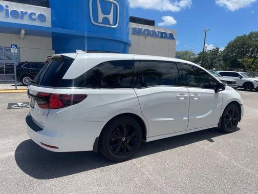 2023 Honda Odyssey Sport