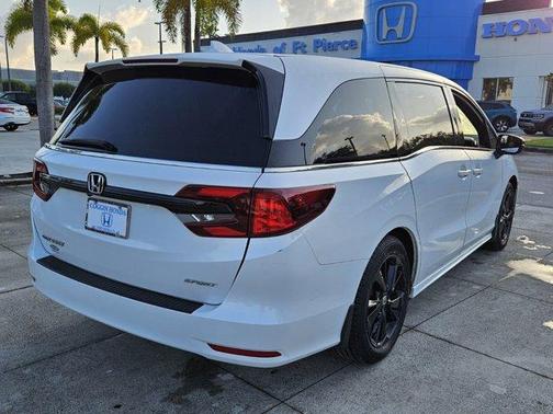 2023 Honda Odyssey Sport