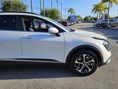 2023 Kia Sportage Hybrid EX
