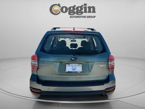 2015 Subaru Forester 2.5i