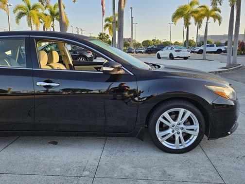 2017 Nissan Altima 3.5 SL