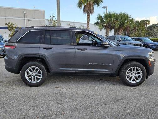 2024 Jeep Grand Cherokee Laredo X