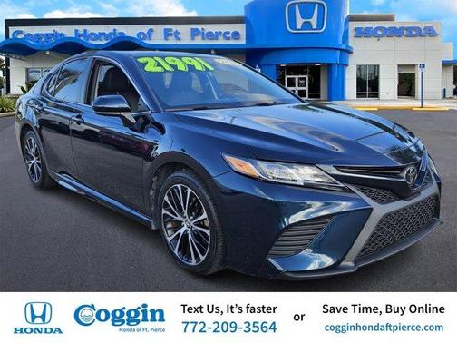 2019 Toyota Camry SE