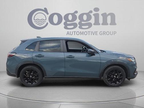 Urban Gray Pearl 2024 Honda HR-V Sport