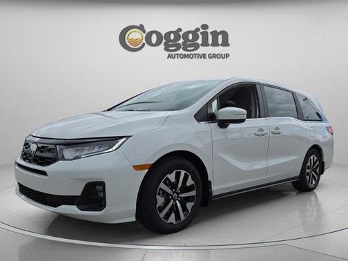 Solar Silver Metallic 2026 Honda Odyssey EX-L