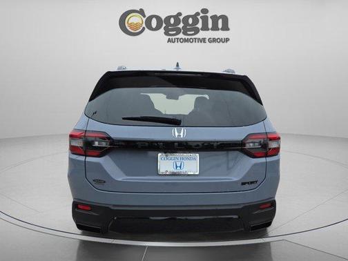 Sonic Gray Pearl 2026 Honda Pilot Sport