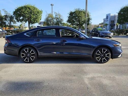 2025 Honda Accord Hybrid Touring