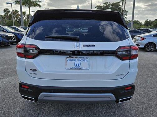 2025 Honda Pilot Elite