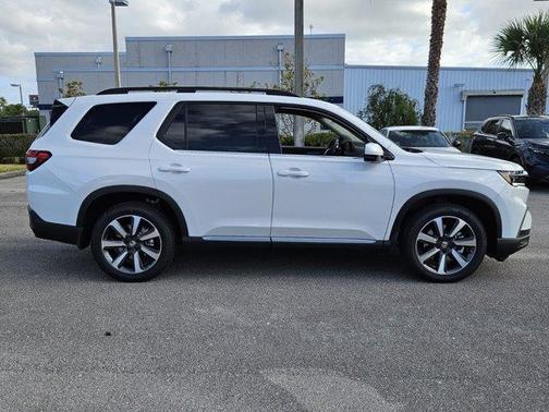 2025 Honda Pilot Elite
